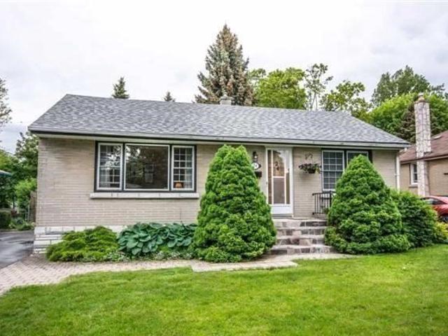 24 Admiral Rd