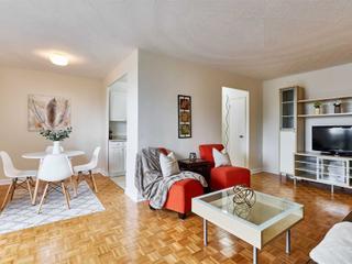 402 - 921 Midland Ave