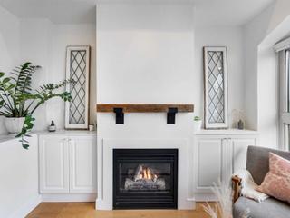 5 - 2362 Queen St E