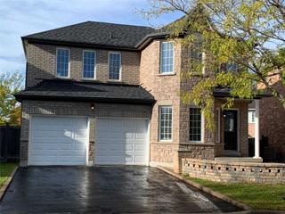 13 Freer Cres
