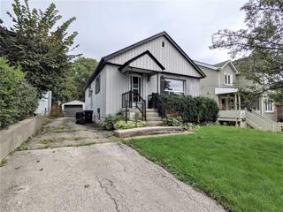 77 Harewood Ave