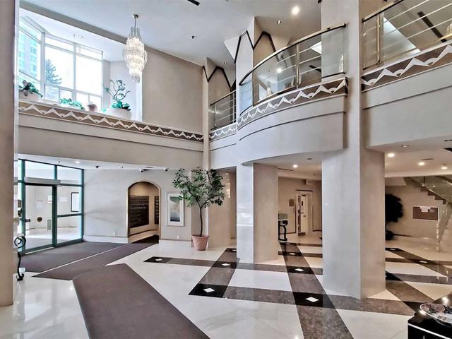 1802 - 88 Corporate Dr