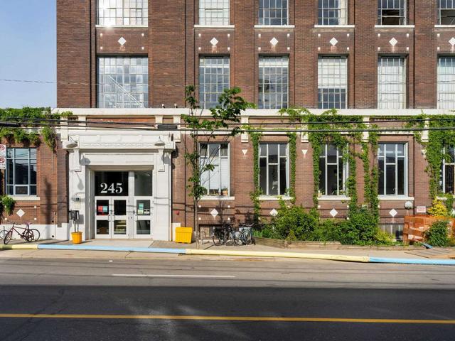 205 - 245 Carlaw Ave