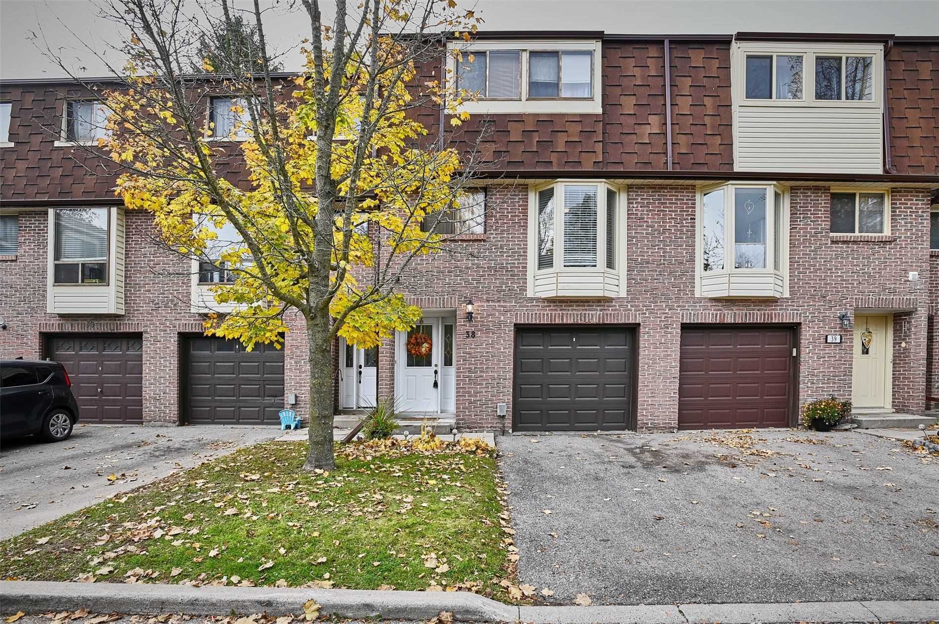 38 350 Camelot Crt, Oshawa Sold, E5428640 Condos.ca