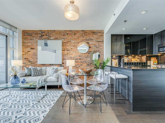 601 - 88 Colgate Ave