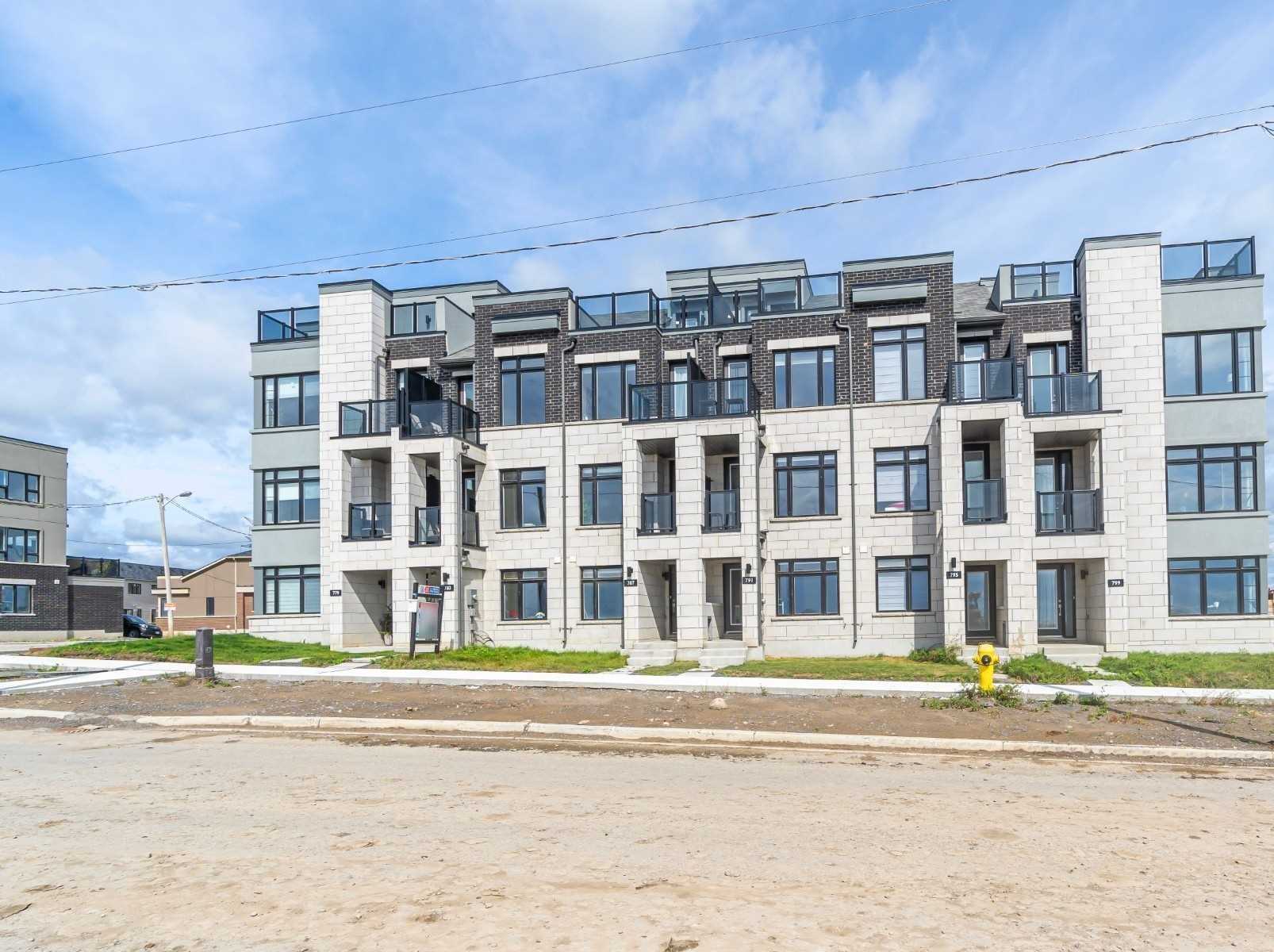 787 Port Darlington Rd, Bowmanville For Sale 1,069,999 Condos.ca