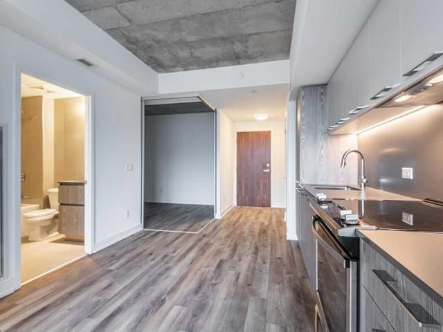 918 - 30 Baseball Pl