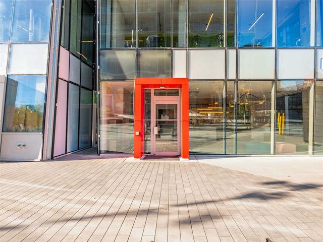 712 - 15 Baseball Pl