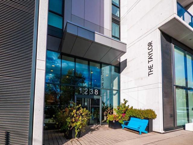 602 - 1238 Dundas St E