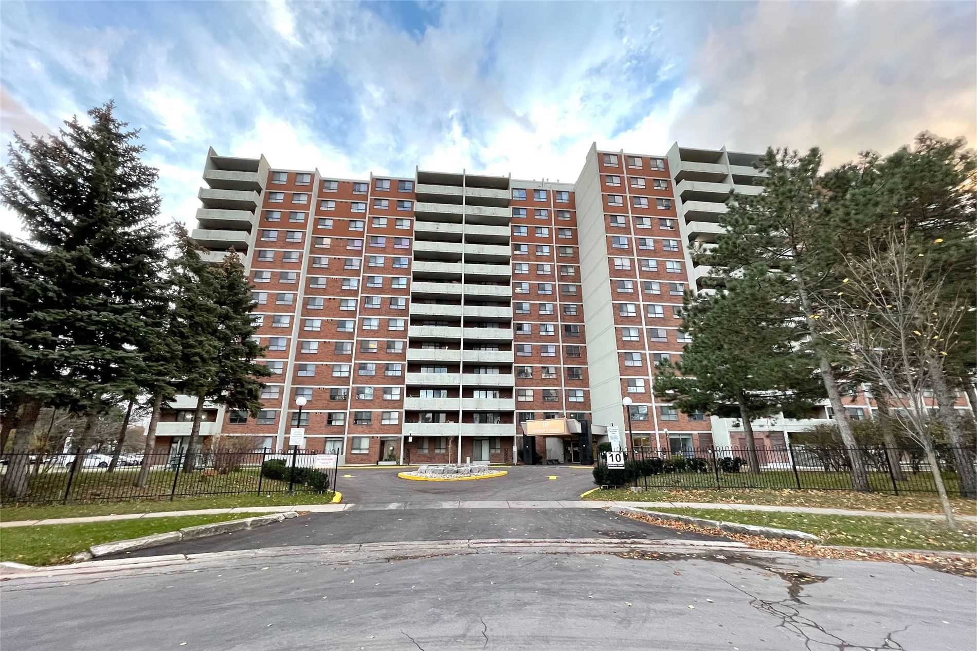 907 10 Stonehill Crt, Scarborough Sold, E5438422 Condos.ca