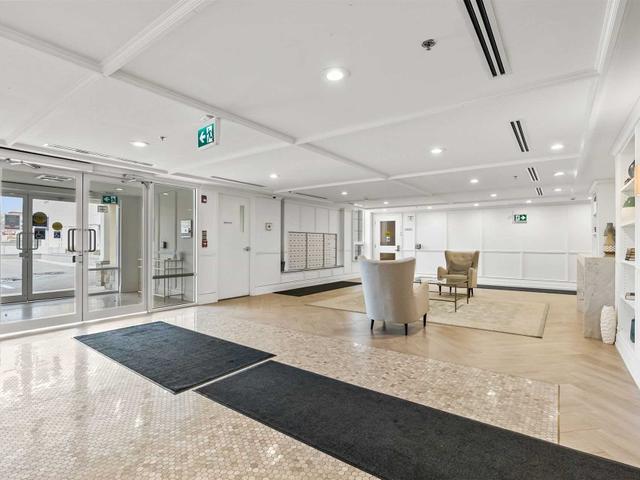 101 - 21 Brookhouse Dr