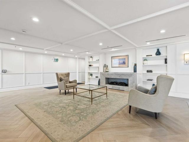 101 - 21 Brookhouse Dr