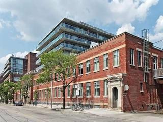607 - 201 Carlaw Ave
