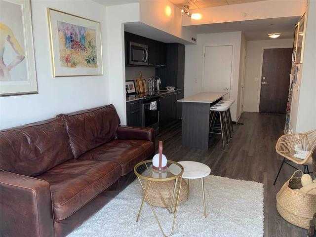 1101 - 15 Baseball Pl