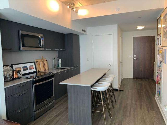 1101 - 15 Baseball Pl