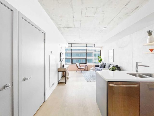 704 - 1201 Dundas St E