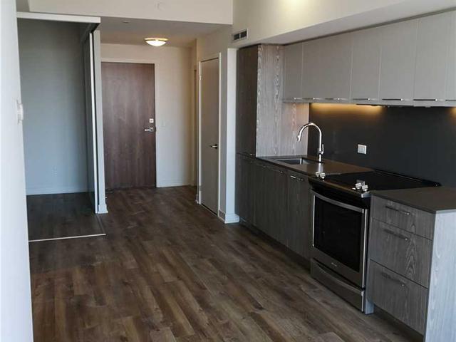 824 - 30 Baseball Pl