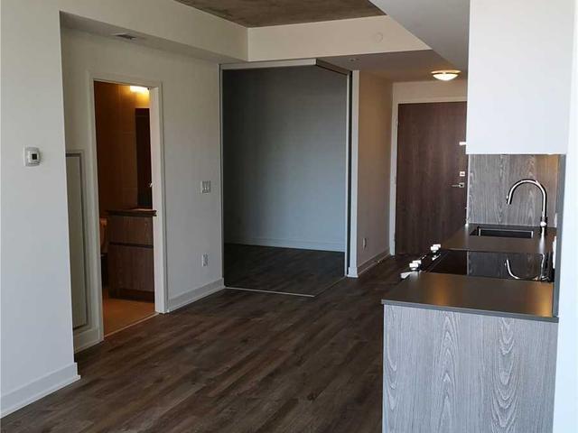 824 - 30 Baseball Pl