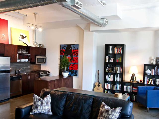 201 - 233 Carlaw Ave