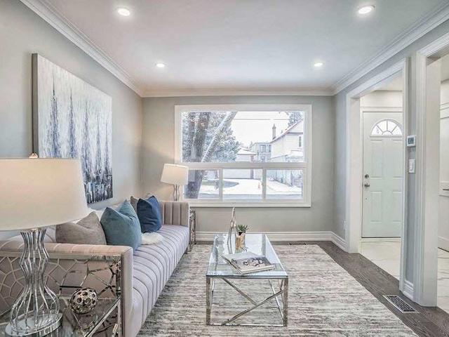 994 Victoria Park Ave