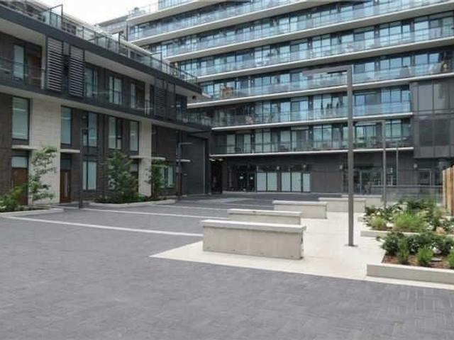 1009 - 1190 Dundas St E