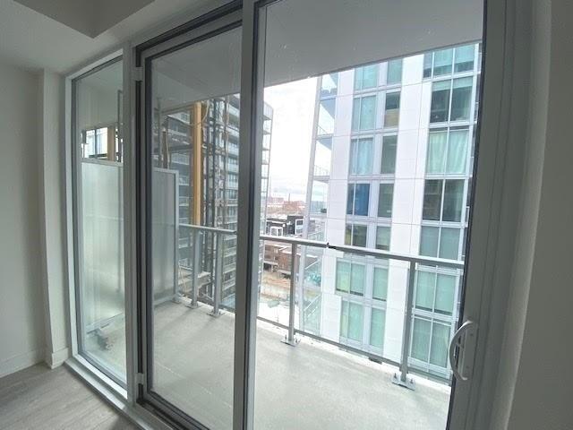 905 - 30 Baseball Pl