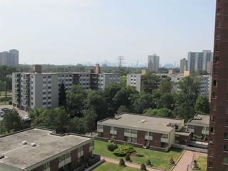 1018 - 5 Massey Sq