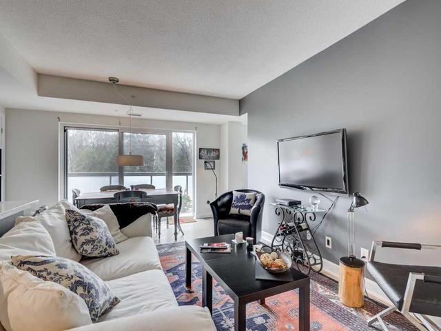 1A - 580 Kingston Rd