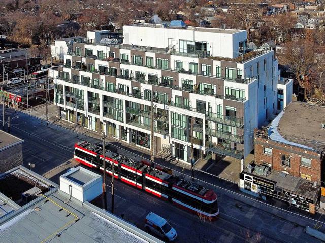 218 - 1630 Queen St E