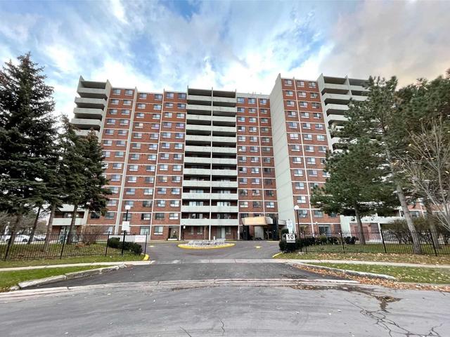 307 - 10 Stonehill Crt