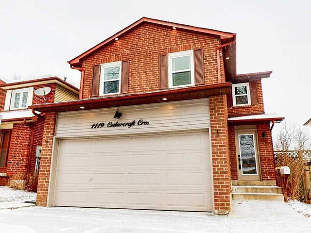 1119 Cedarcroft Cres