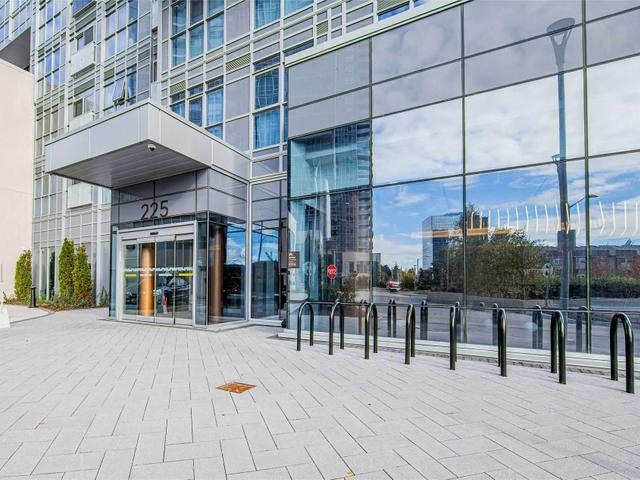 1102 - 225 Village Green Sq