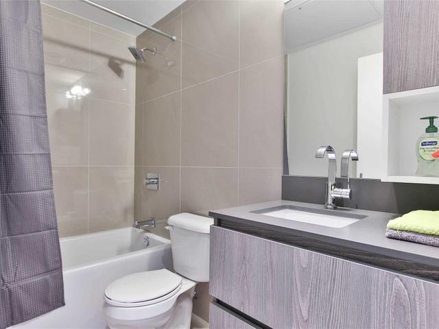 707 - 25 Baseball Pl