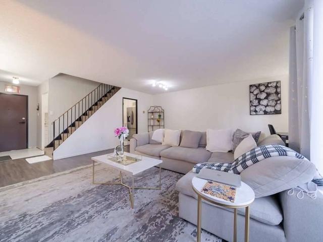 1059 - 100 Mornelle Crt