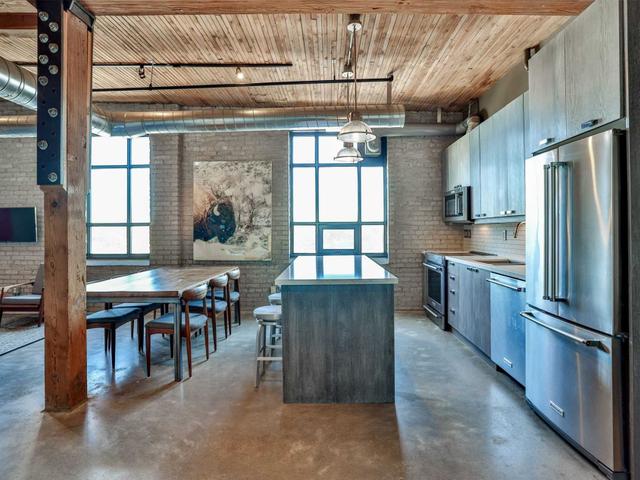 515 - 68 Broadview Ave