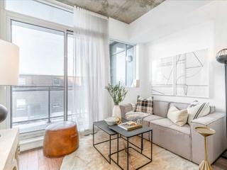 217 - 1190 Dundas St E