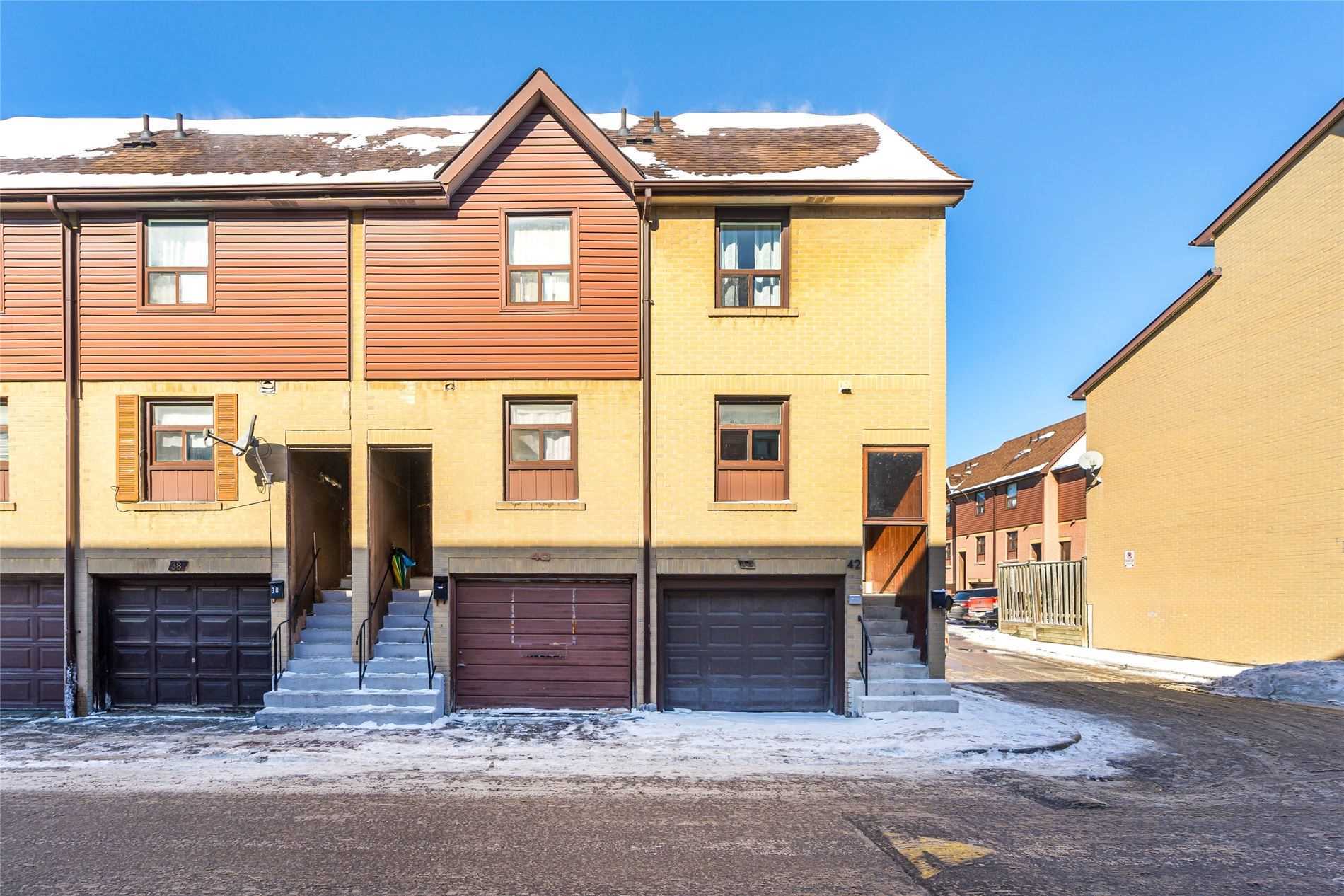 42 - 275 Broadview Ave, Toronto | Sold, E5496303 | Condos.ca