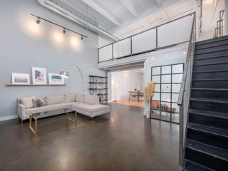103 - 326 Carlaw Ave