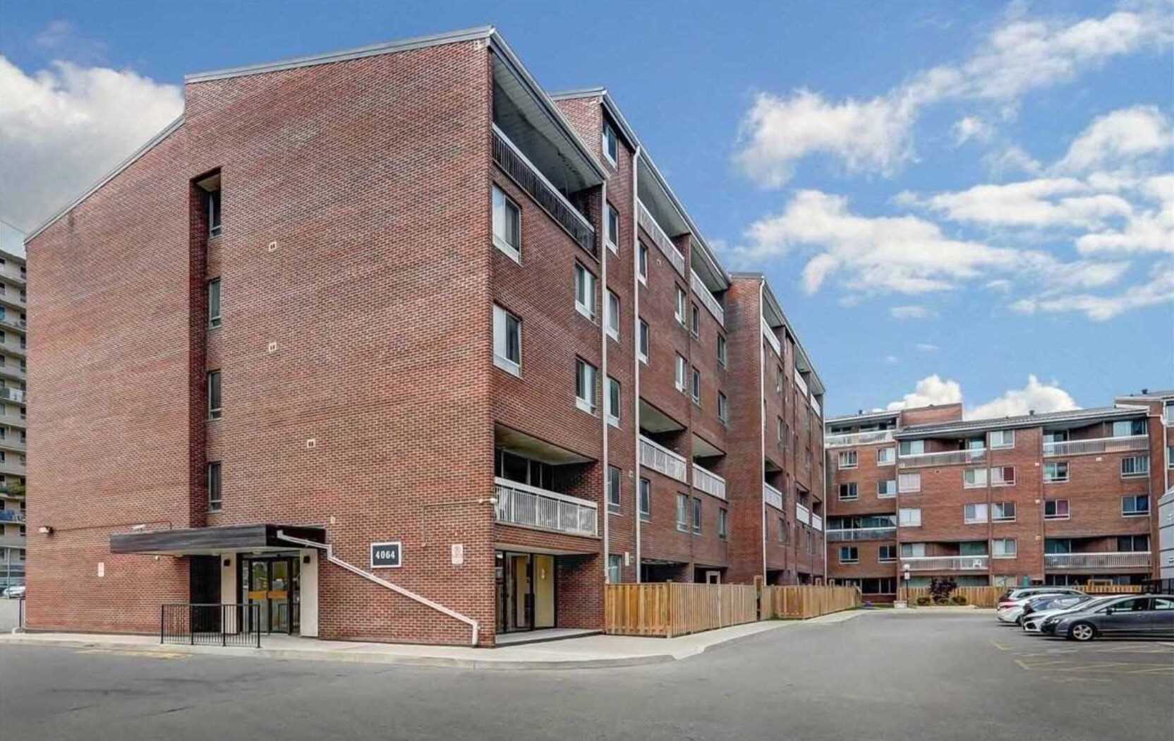 212 4064 Lawrence Ave E, Scarborough Sold, E5549672 Condos.ca