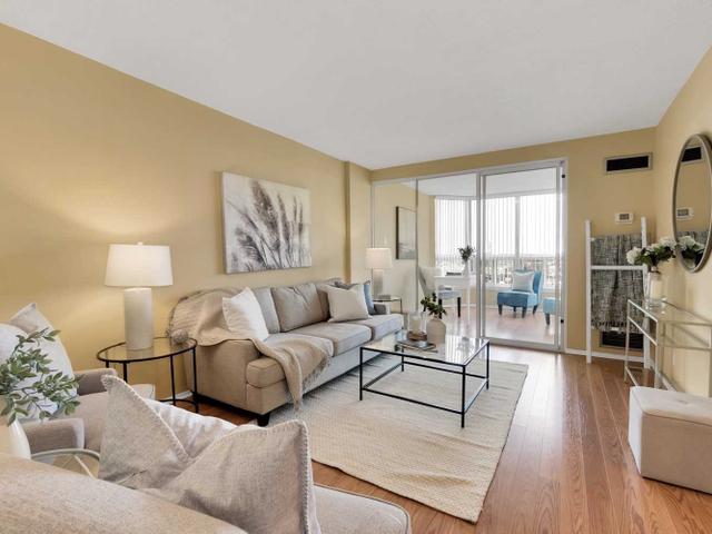 1102 - 1890 Valley Farm Rd