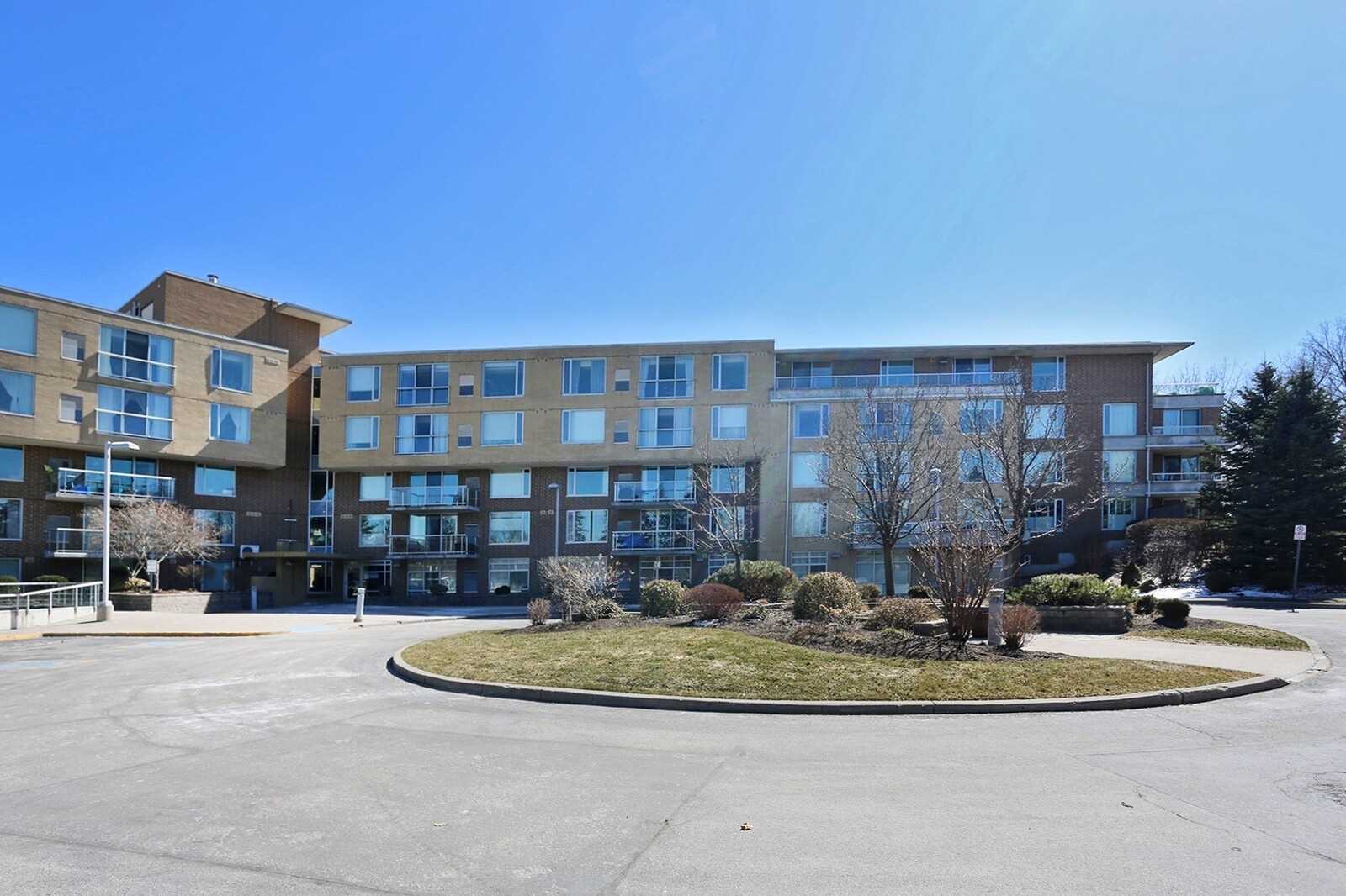 212 452 Scarborough Golf Clb Rd, Scarborough Sold, E5556938 Condos.ca