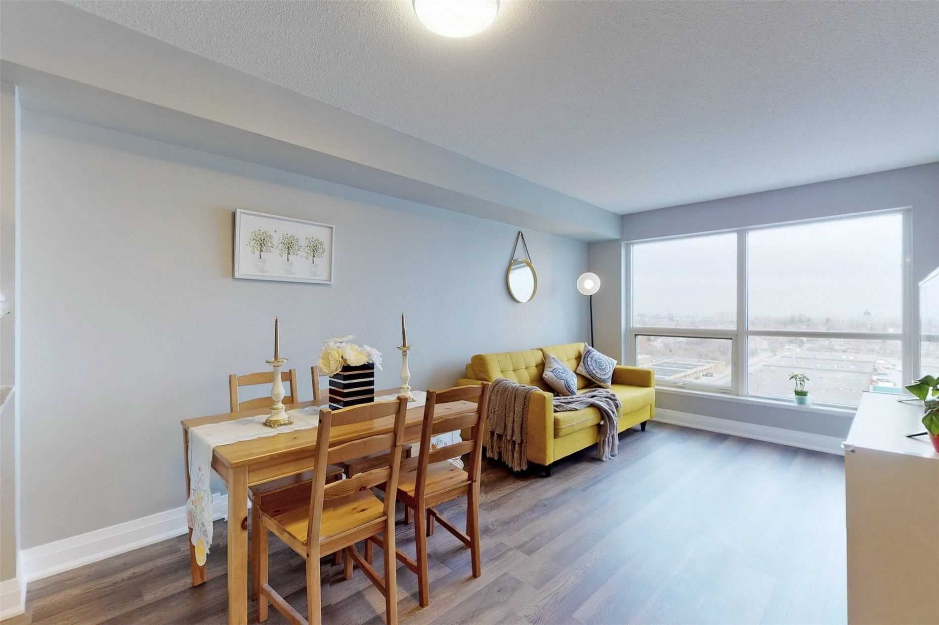 1310 151 Village Green Sq, Toronto Sold, E5577825 Condos.ca