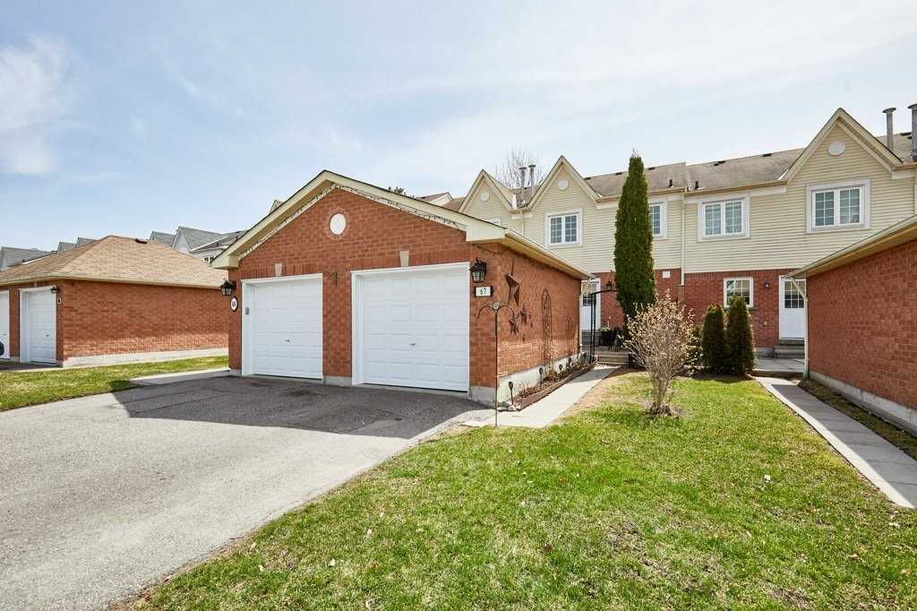 67 10 Bassett Blvd, Whitby Sold, E5580406 Property.ca