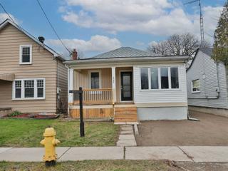 237 Oshawa Blvd S