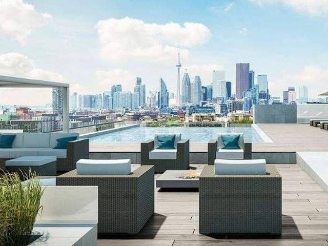 815 - 15 Baseball Pl