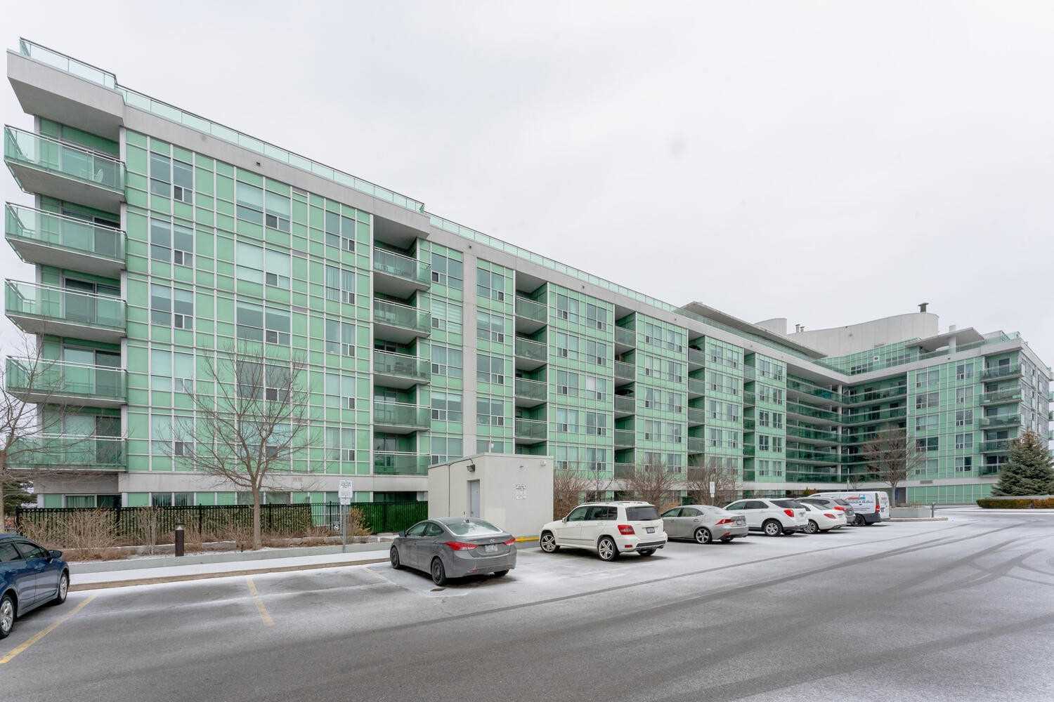 224 60 Fairfax Cres, Toronto Sold, E5603795 Condos.ca
