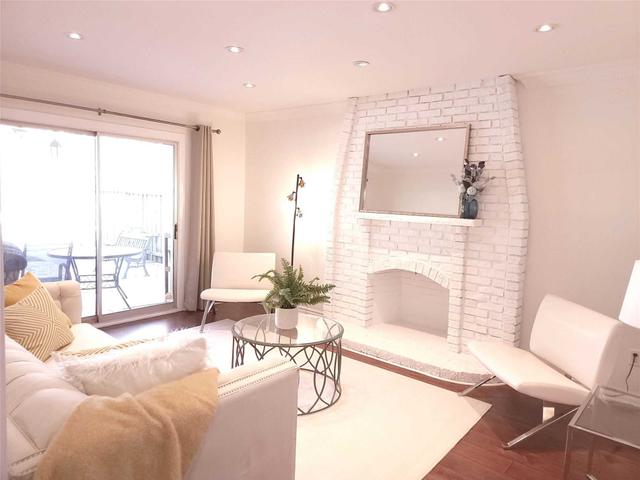 53 Kilchurn Castle Dr