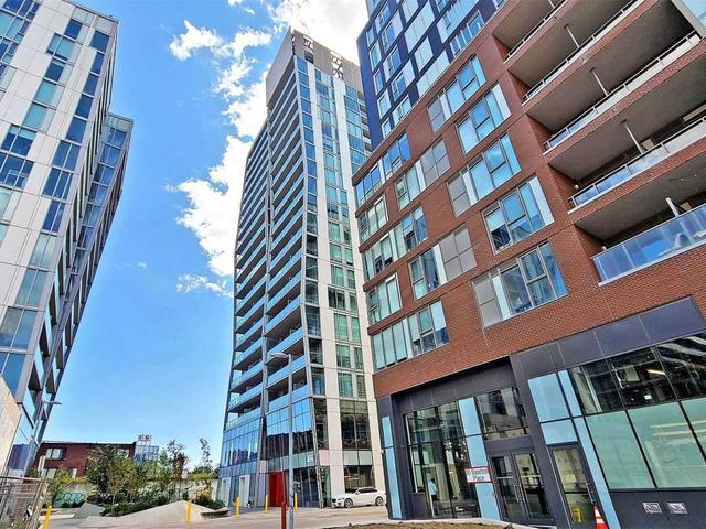 303 - 15 Baseball Pl