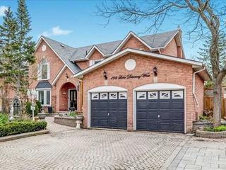192 Lake Driveway W