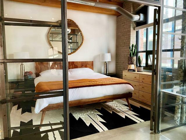 313 - 68 Broadview Ave